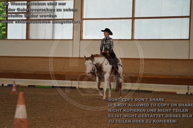 s_A_902454.JPG